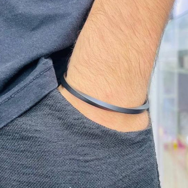 دستبند مردانه مدل بنگل پیچ دستبند مردانه مدل بنگل پیچ