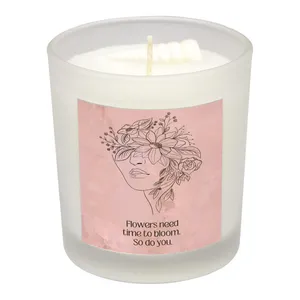 شمع لیوانی طرح مینیمال مدل D086