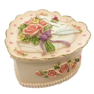جعبه زیورآلات طرح قلب کد 215