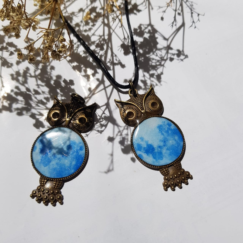 گردنبند دخترانه مدل رزینی جغد شبتاب 004