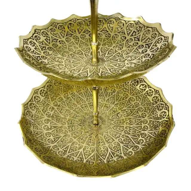 شیرینی خوری برنجی مدل سه طبقه 180805