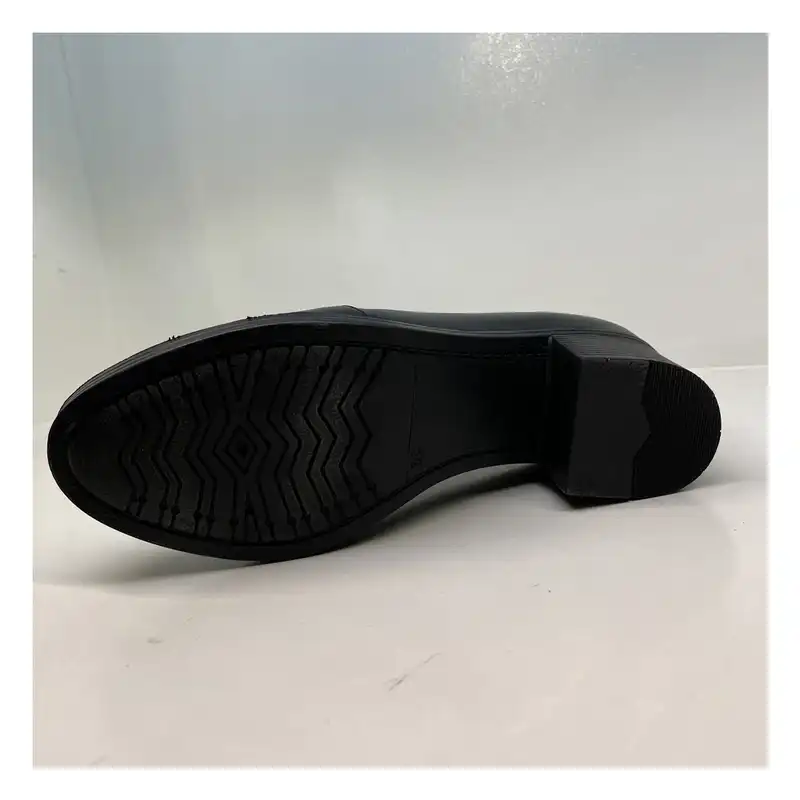 کفش زنانه سرزمین چرم کد 1558 رنگ مشکی