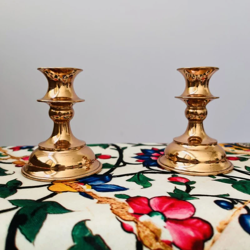 عکس شماره 5 : شمعدان مسی مدل مدرن کد zh376.2