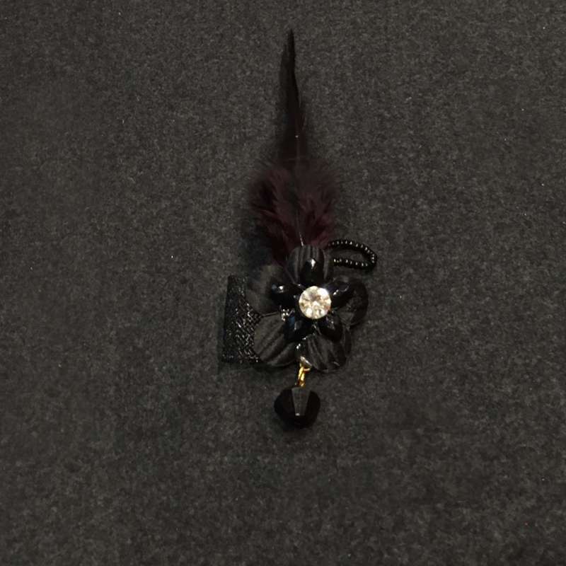 گل سینه زنانه کد Ki 7446-18 گل سینه زنانه کد Ki 7446-18