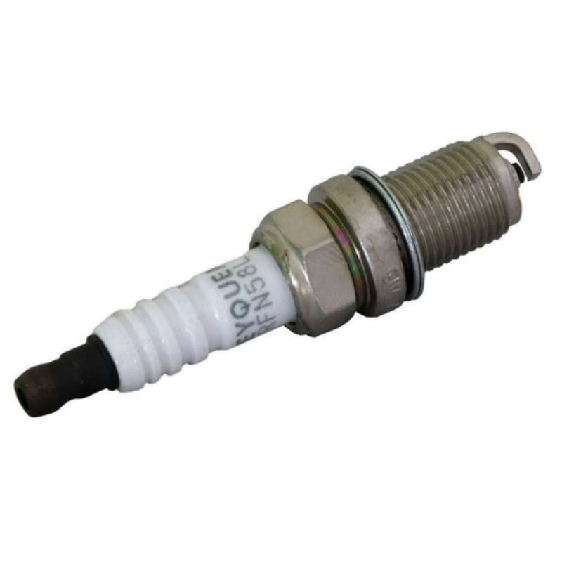 شمع خودرو اکیوم مدل RFC58LZK بسته 10 عددی