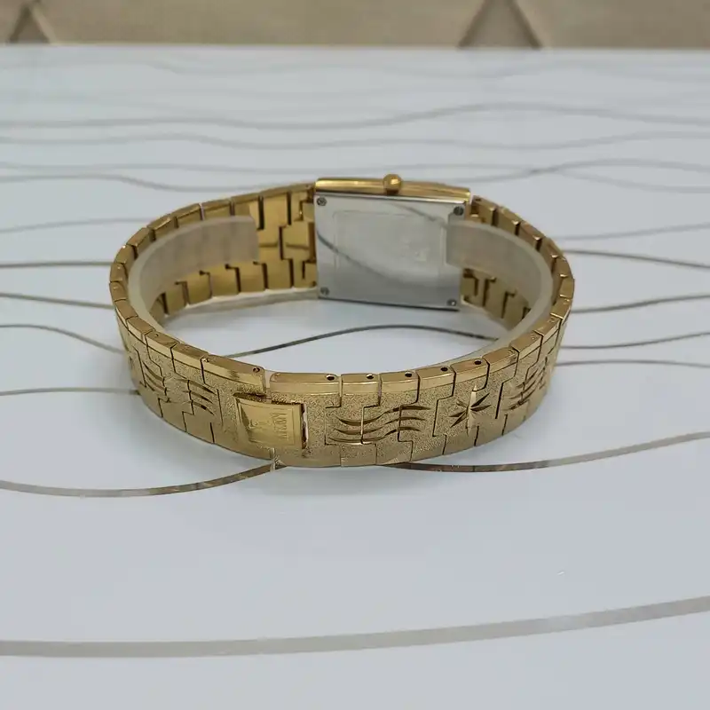 ساعت مچی عقربه ای مدل m07737