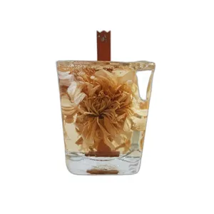 شمع لیوانی مدل گل داوودی