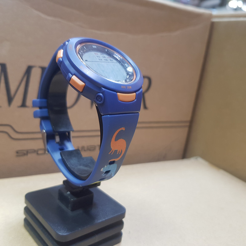 ساعت مچی دیجیتال بچگانه امپاور مدل ضد آب طرح دایناسور کد 88ki08di ساعت مچی دیجیتال بچگانه امپاور مدل ضد آب طرح دایناسور کد 88ki08di