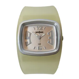 ساعت مچی عقربه ای مدل active