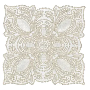 رومیزی مدل مربع طرح صدف سایز 70x70 سانتی‌متر