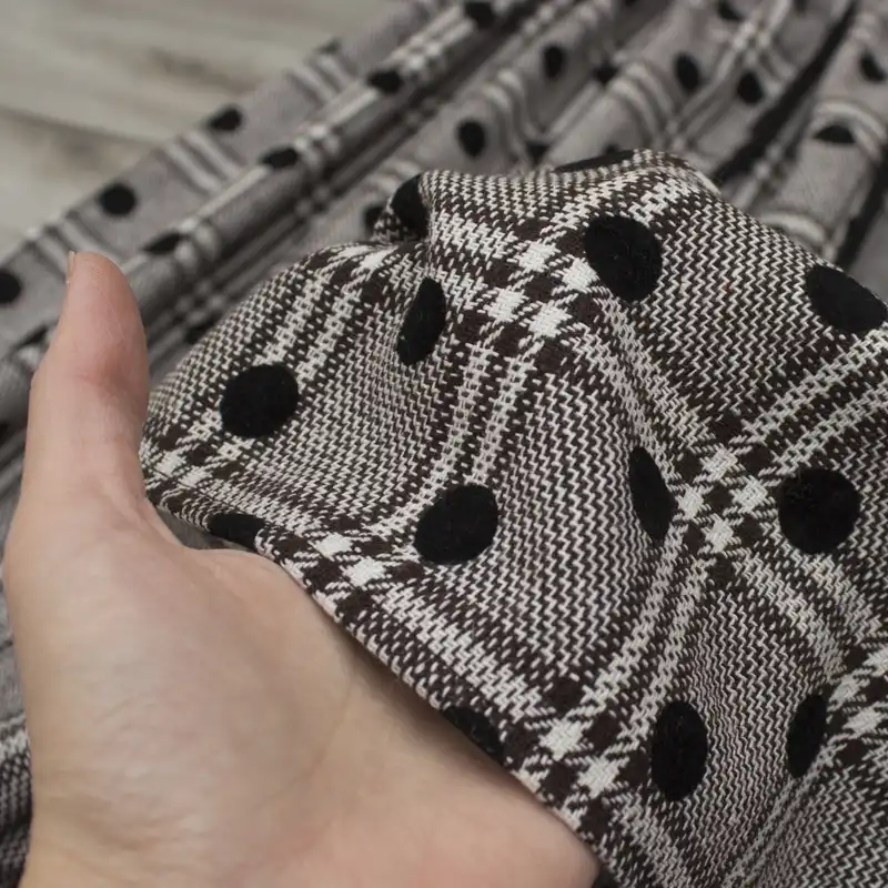 دامن زنانه مدل پرچین خالخالی کد bg00