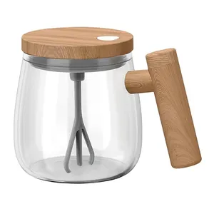 ماگ طرح همزن دار مدل EM-CUP