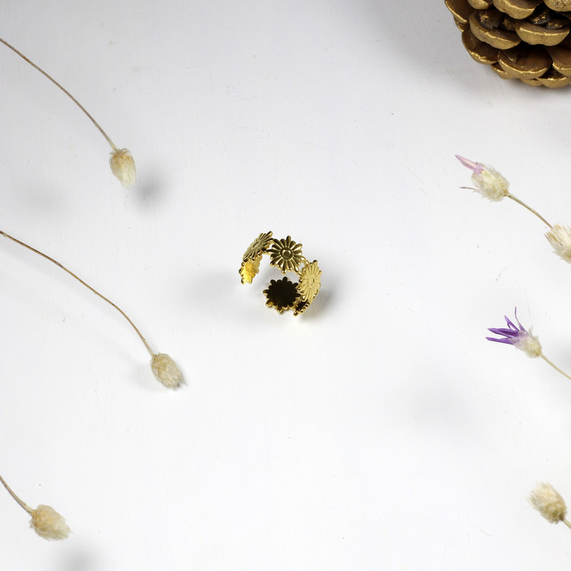 انگشتر زنانه ماصرم مدل گل کد Ri3105 انگشتر زنانه ماصرم مدل گل کد Ri3105