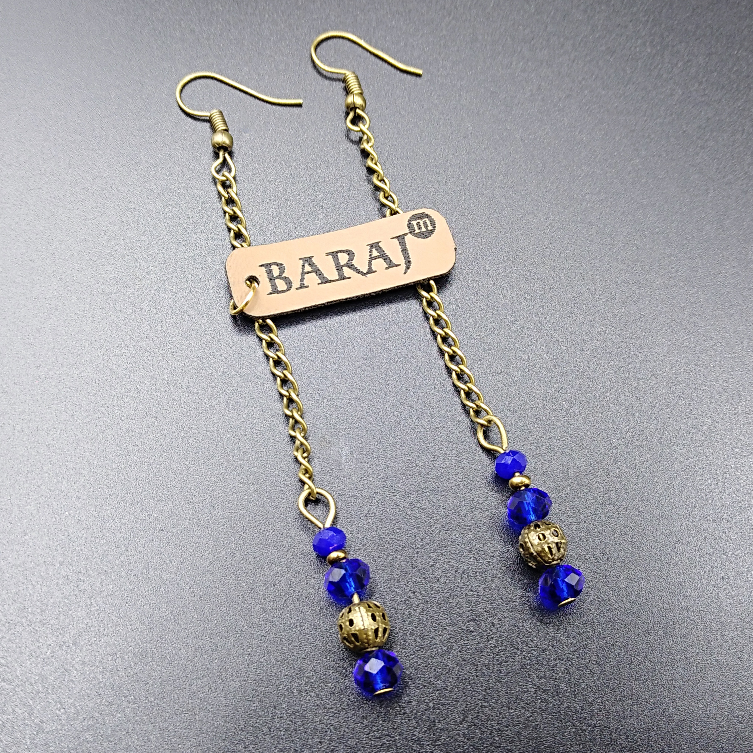 گوشواره زنانه باراج من مدل آویز زنجیر دار کریستالی کد GS-02 گوشواره زنانه باراج من مدل آویز زنجیر دار کریستالی کد GS-02