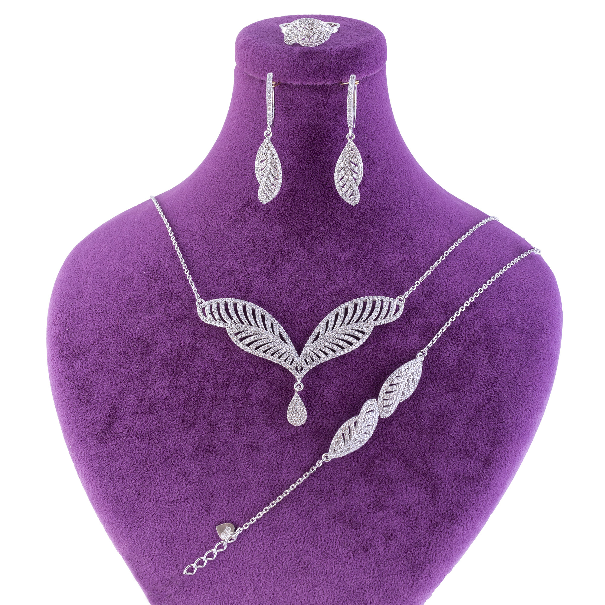 ست نقره زنانه مدل AMT_M135 ست نقره زنانه مدل AMT_M135