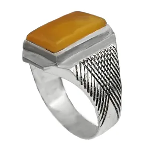 انگشتر نقره مردانه مدل عقیق شرف الشمس کد HA4034