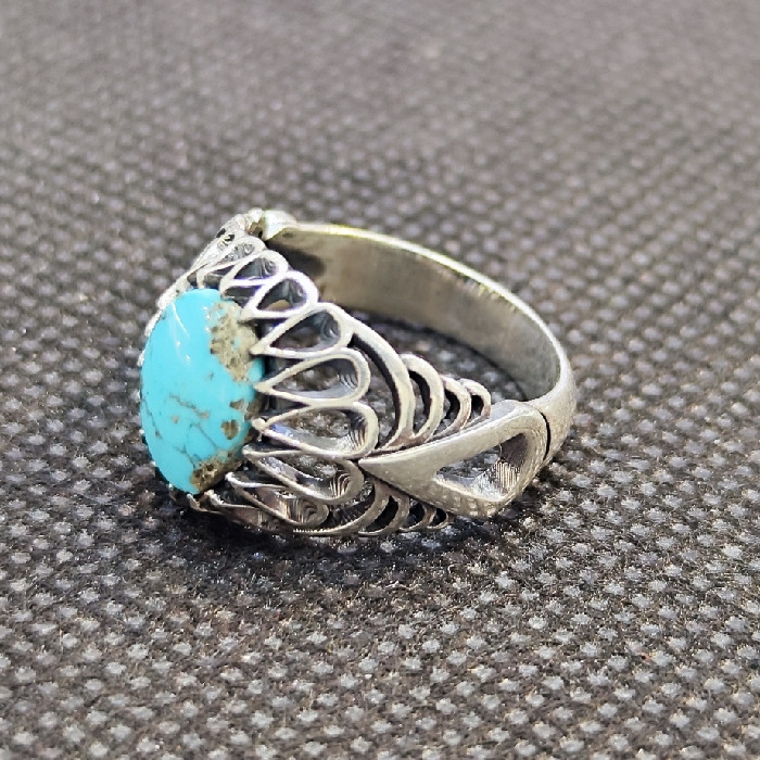 انگشتر نقره مردانه مدل سنگ فیروزه نیشابور کد 327 انگشتر نقره مردانه مدل سنگ فیروزه نیشابور کد 327