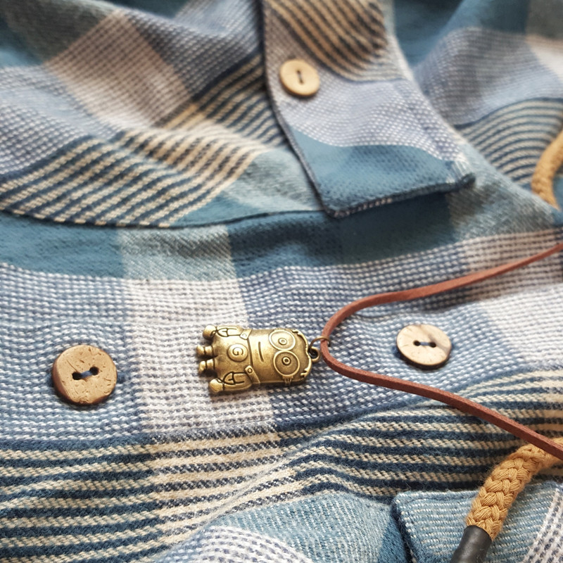 گردنبند دخترانه نمدیکا طرح مینیون گردنبند دخترانه نمدیکا طرح مینیون