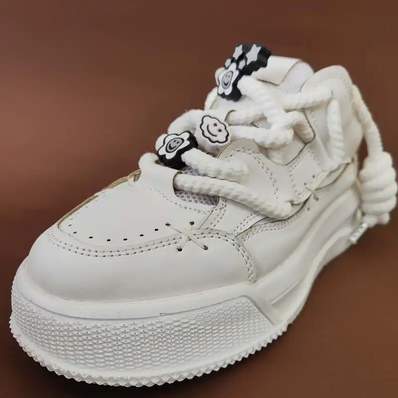 کفش راحتی زنانه مدل 2024