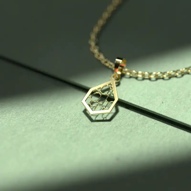 گردنبند طلا 18 عیار زنانه مدوپد مدل هندسی کد JJ2-1-1250