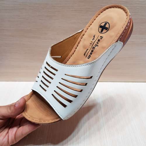 دمپایی زنانه پاژگام مدل یسنا کد 002