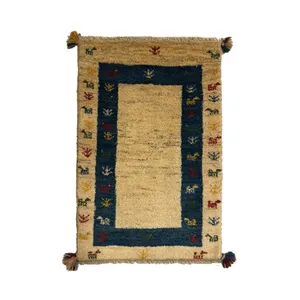 گبه دستباف نیم متری مدل بافت قشقای شیراز کد NKP-sgp34