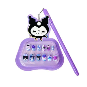 ناخن مصنوعی کودک مدل کرومی بسته 12 عددی