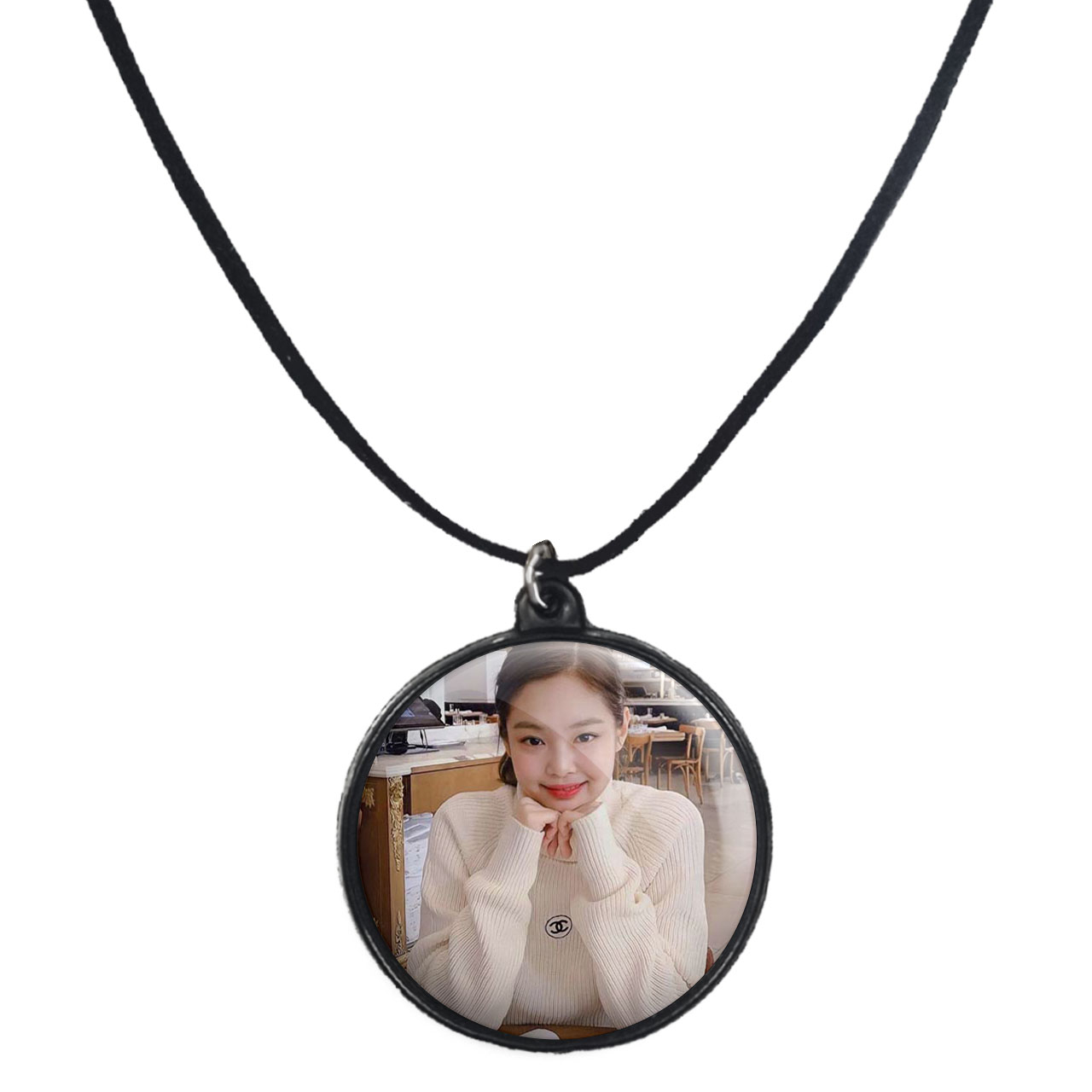 گردنبند پرمانه طرح بلک پینک کد pmb.6752 مدل دو طرفه