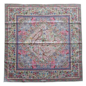 رومیزی مخمل طرح ترمه کد 150