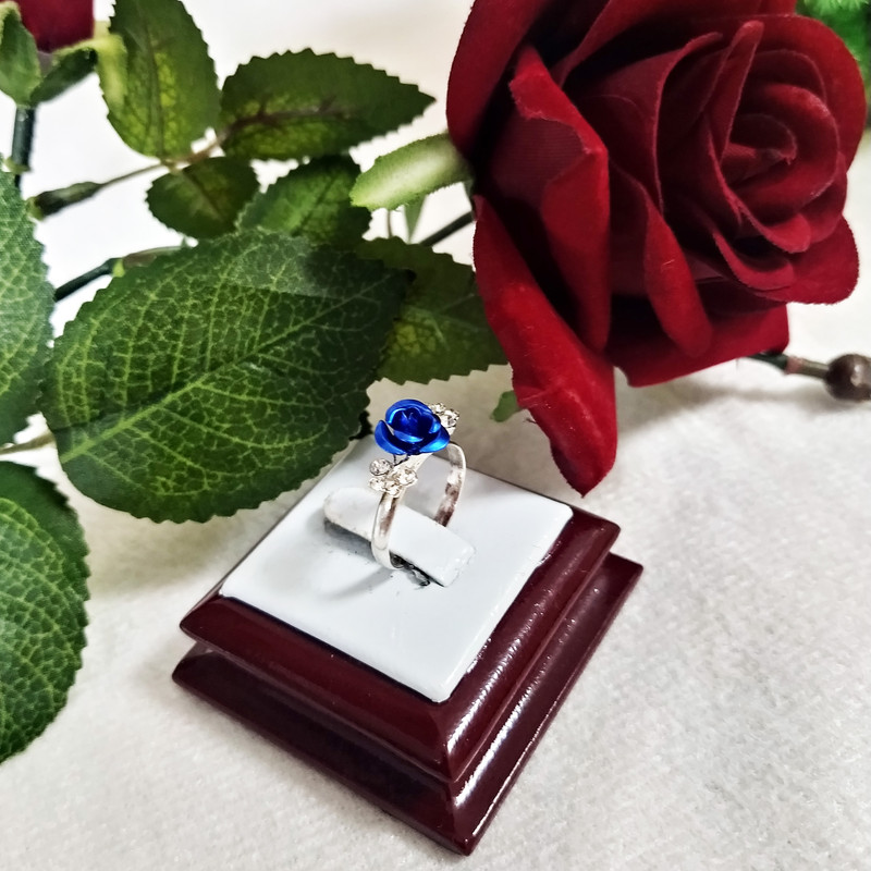 انگشتر دخترانه سلین کالا طرح گل رز مدل ce-ando14 انگشتر دخترانه سلین کالا طرح گل رز مدل ce-ando14