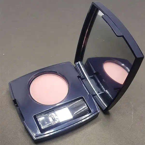 رژ گونه بلیتا شماره 819