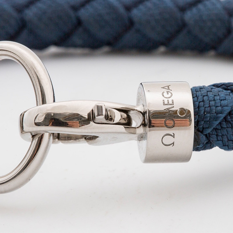 دستبند مردانه مدل کنفی