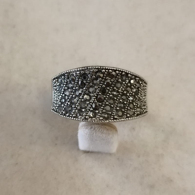 انگشتر زنانه مدل شاین نگین دار