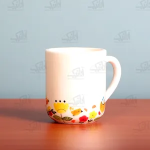  لیوان سفالی آرانیک دسته دار‏ نقاشی زیر لعابی رنگ ‏سفید‏ طرح ‏بوستان‏ مدل 1002900008
