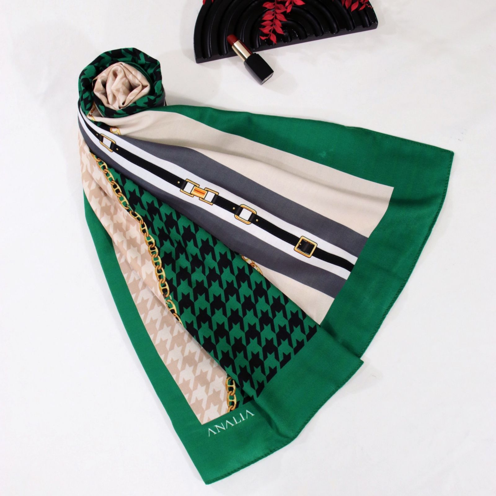 شال زنانه مدل موهر طرح پیچازی کد 2762 - - 19