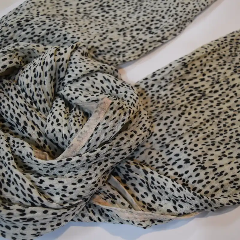 شال زنانه مدل توپی کد B