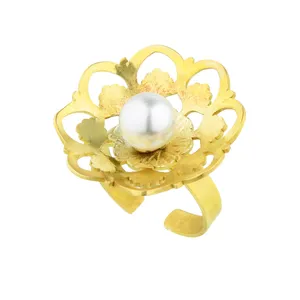 انگشتر زنانه گالری عزیزی طرح گل مدل 15308