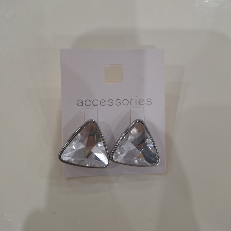 گوشواره زنانه اکسسورایز مدل ۶۵۰