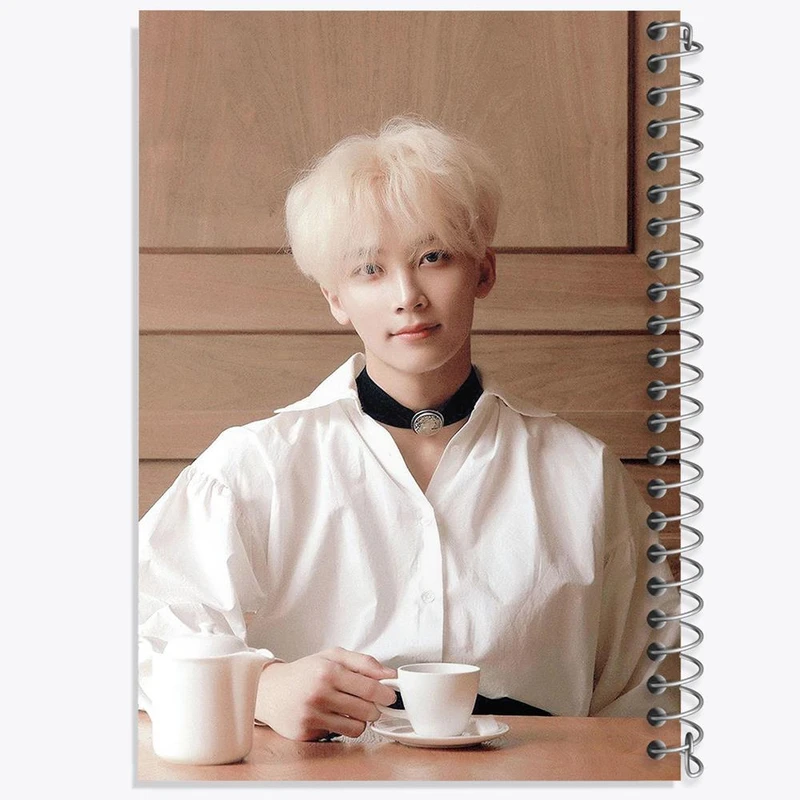 دفتر نقاشی 50 برگ خندالو مدل جونگهان گروه سونتین Seventeen کد 21592