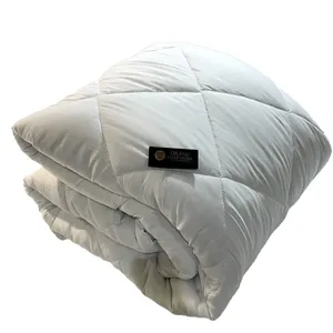 لحاف خانه خواب اورنگ مدل لایت سایز 155×215 سانتی متر
