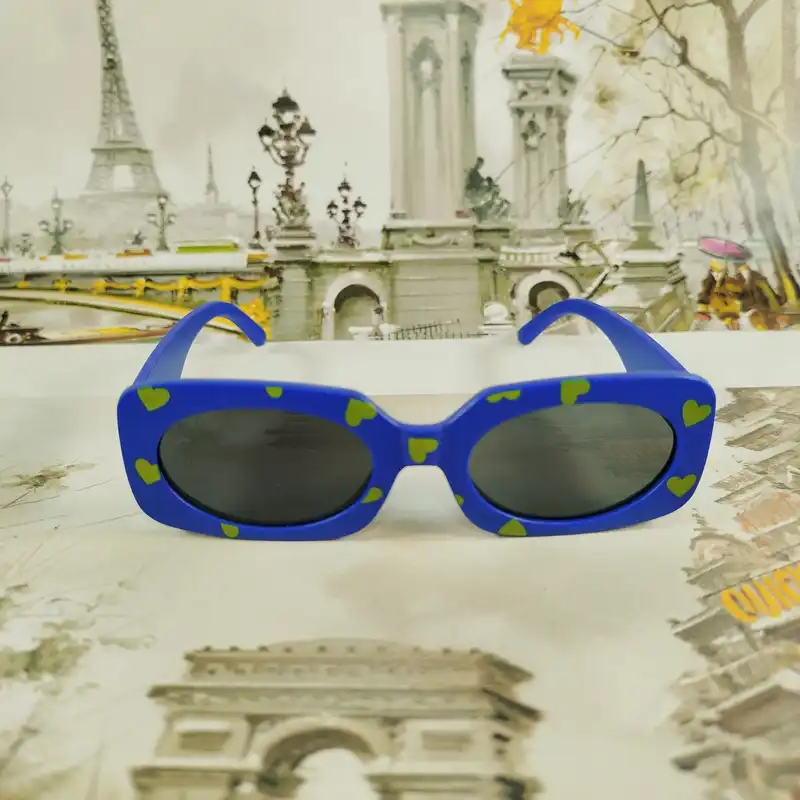 عینک آفتابی بچگانه مدل CH5 کد BU