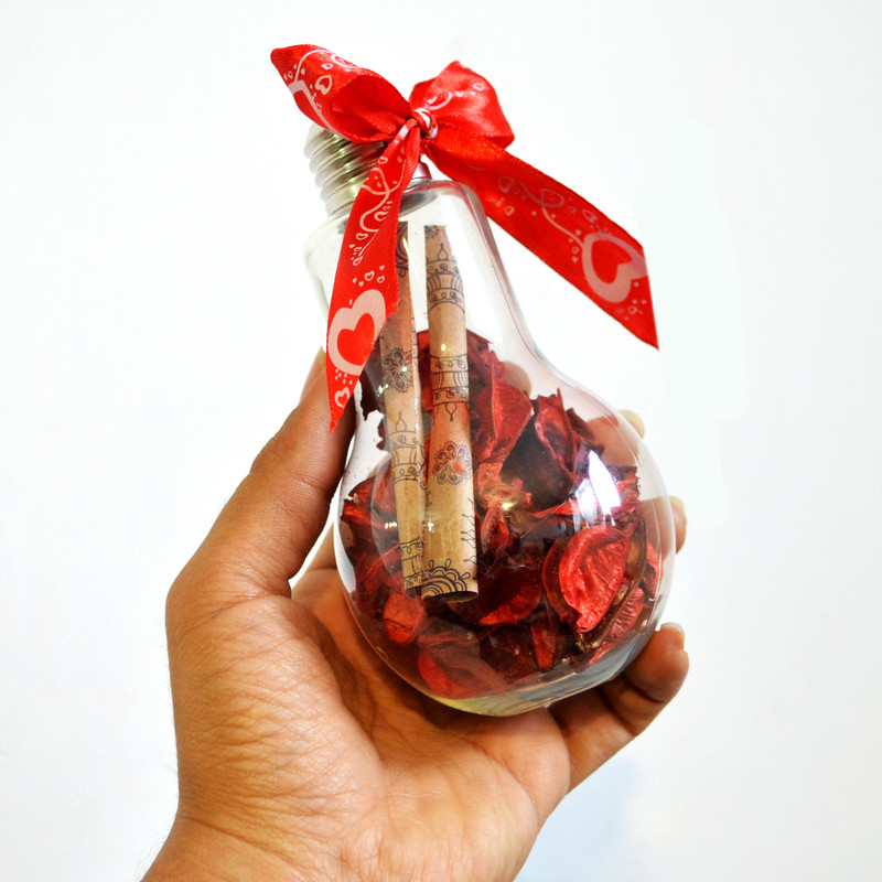 ست مناسبتی مدل lovely مجموعه 7 عددی