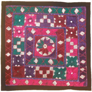 رومیزی سوزن دوزی مدل عسلی کد SOO89