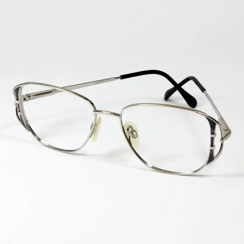 فریم عینک طبی لوکس اُتیکا مدل SHEILA