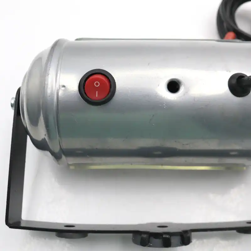 لامپ سیار ال ای دی مدل بت کد YP-12W-220V