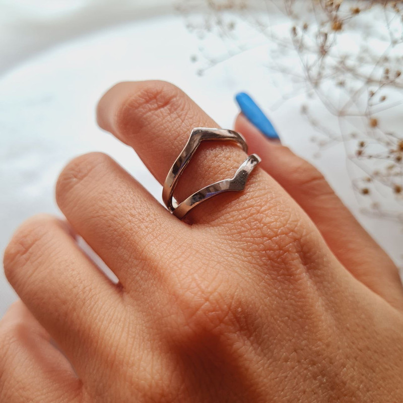 انگشتر زنانه مدل مثلثی فلش