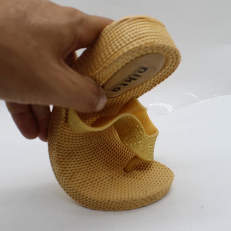 دمپایی لاانگشتی زنانه نیکتا مدل 012-Aklil-GD