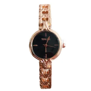 ساعت مچی عقربه ای زنانه والار مدل بند گندمی کد 02