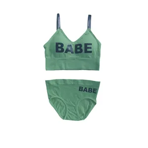 ست نیم تنه و شورت ورزشی زنانه  مدل SA-BABE