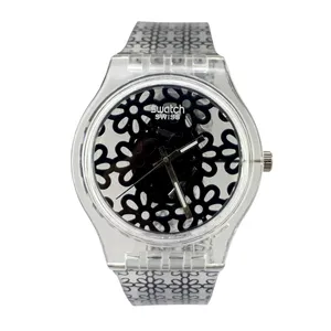 ساعت مچی عقربه ای مدل سوارز کد 444